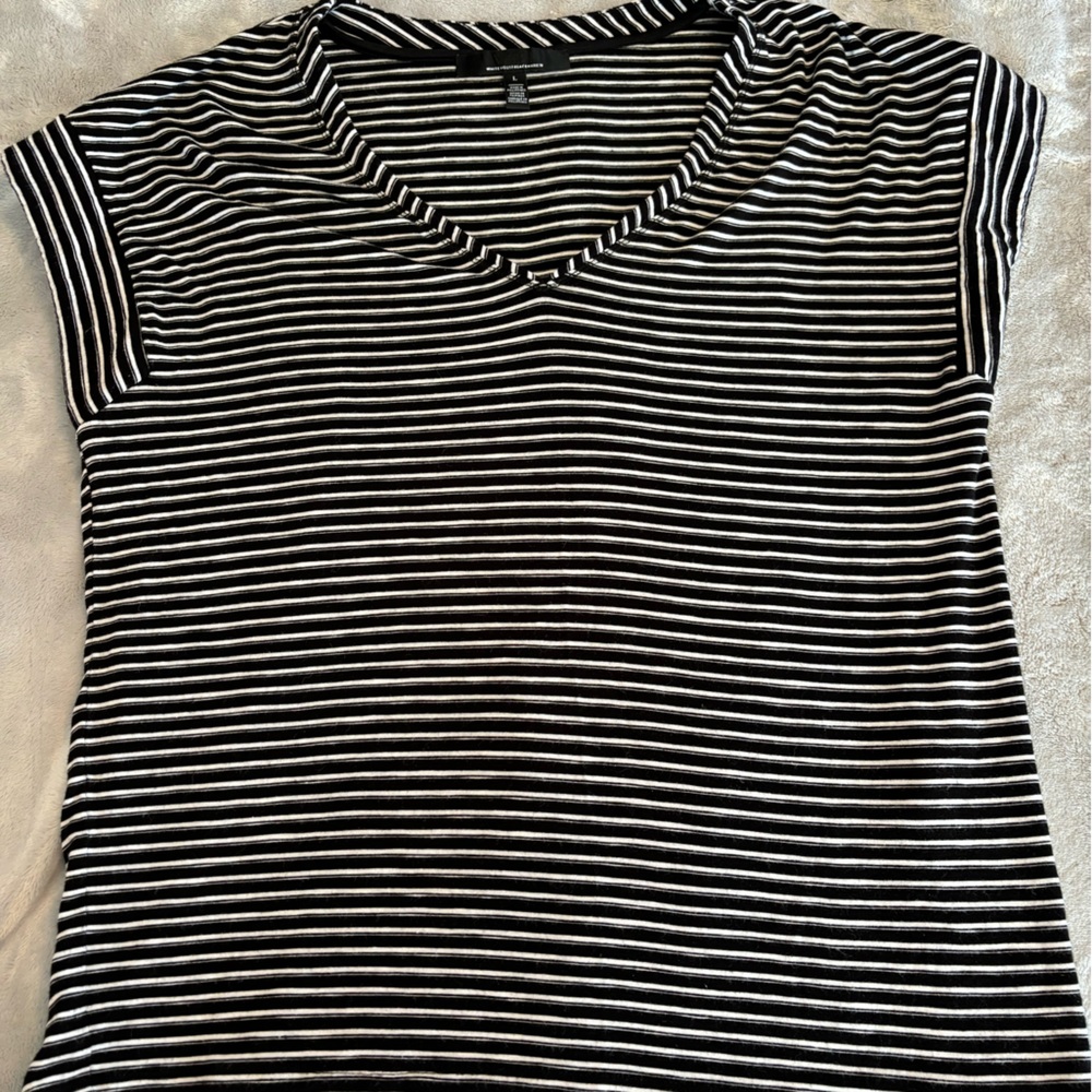 White House Black Market short sleeve shirt